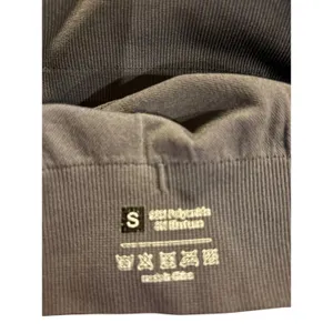 Gray Sports Bra Size S thumbnail 4