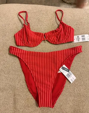 Abercrombie Bikini Set thumbnail 1
