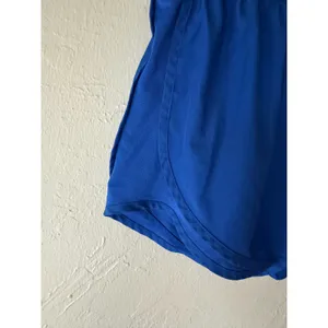 Nike Dri Fit Women's Shorts in Blue Size M thumbnail 3