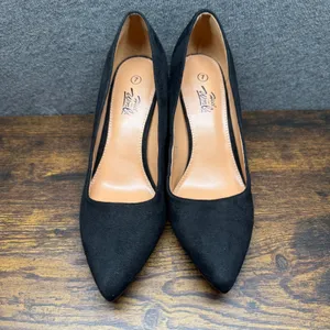 Heel the World Black Faux Suede Pointed Toe Block Heel Pumps Size 7 T21P004458 thumbnail 2