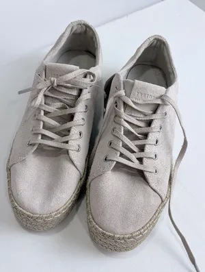 NWT Tretorn Eve 2 Suede Espadrille Platform Sneakers Metallic Beige 9‎ thumbnail 1