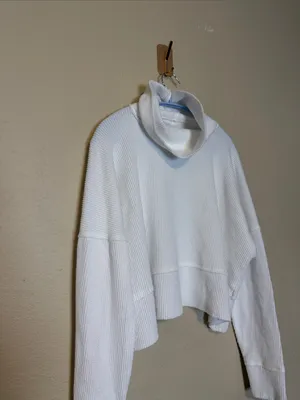 We‎ The Free Highland White Waffle Knit Oversized Turtleneck Size Small thumbnail 4