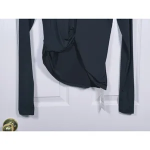 NWT Halara Twist Front V-Neck Long Sleeve Top Size M Black Minimal Athleisure thumbnail 7