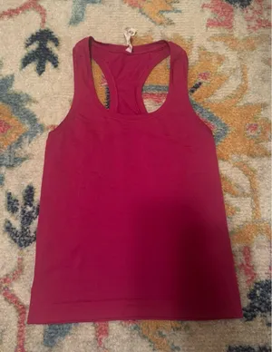 Lululemon Tank thumbnail 1