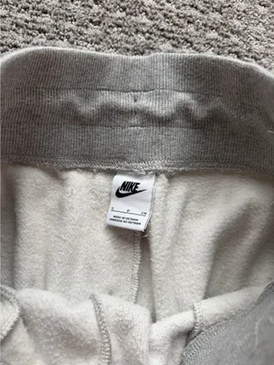 Nike Joggers Women’s Grey thumbnail 3