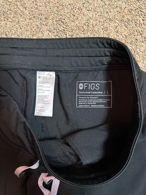 FIGS Jogger Scrub Pants thumbnail 2