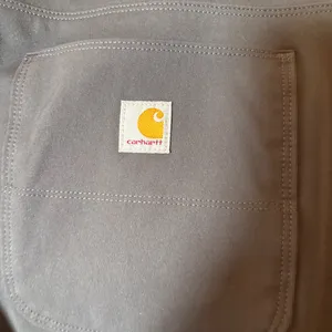 WOMEN'S CARHARTT FORCE® MIDWEIGHT POCKET LEGGING. Medium NWOT Never Worn thumbnail 4