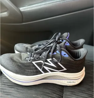 New Balance Sneakers thumbnail 2