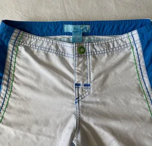Roxy Quicksilver White Shorts thumbnail 3