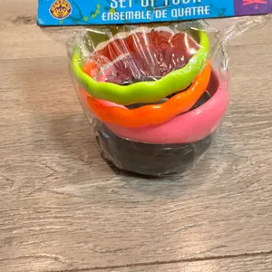 Forum Novelties NWT 80s To The Maxx‎ Deluxe Bangle Bracelets Set of Four Neon Color thumbnail 2