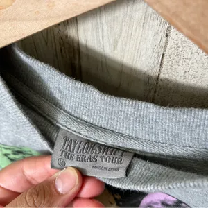 Taylor Swift‎ Eras Tour Grey Crewneck Sweatshirt Top SOLD OUT Medium Swifty thumbnail 4