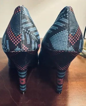 Size 8 Black, blue, and red shoes-geometric patterned heels with a 3.5" heel thumbnail 3