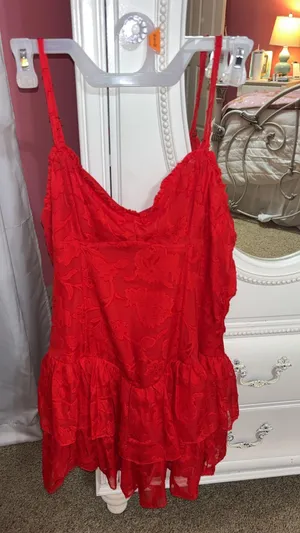 Red Dress Size Large thumbnail 1