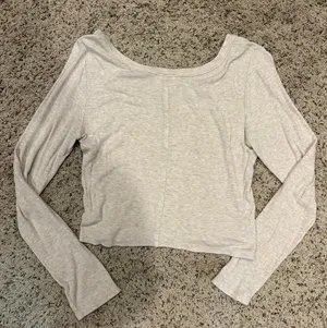 Universal Threads Long Sleeve Top thumbnail 2