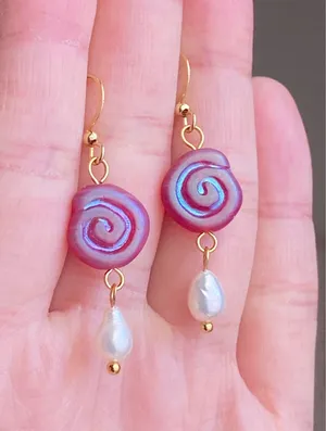 Handmade boho grunge fairy whimsical funky style quality Czech glass swirl pearl dangle earrings🌀⭐️ thumbnail 4