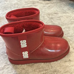 UGG Red Ankle Boots thumbnail 3