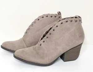 New Matisse Tan Heeled Booties Size 9 thumbnail 3