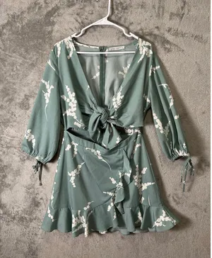 Saints +‎ Secrets Sage Green Floral Cutout Mini Dress Romantic Feminine Large thumbnail 1