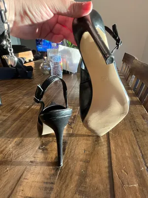 Pointed Toe Black Heels Size 8.5 thumbnail 3