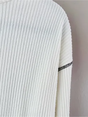 EVEREVE White Ribbed Mock Neck Contrast Stitch Sweater Size S thumbnail 2