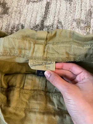 Universal Threads Paper Bag Waist Green Pants thumbnail 4