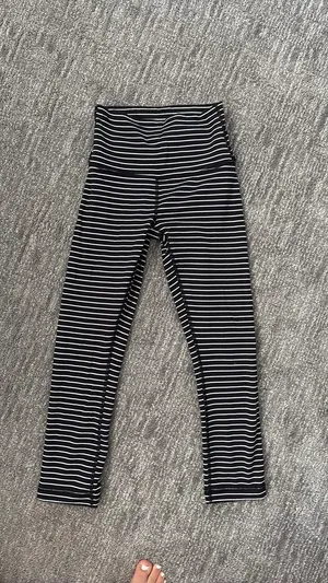 Lululemon Leggings Align 23’ thumbnail 2