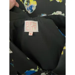 Fifth City Black Floral‎ Zip Front Dress thumbnail 3