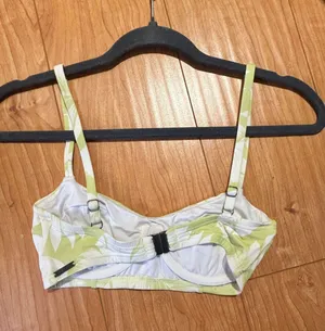 Green Bralette Bikini Top thumbnail 3