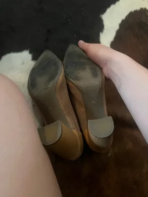 Ladies tan mesh chunky heels thumbnail 5