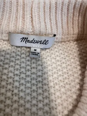 Madewell Hollydene Sz:M Merino Wool ruffle shoulders cream cable-knit sweater. thumbnail 8