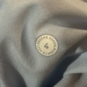 Lululemon Blue Linen‎ Beyond The Studio Pants Blue Linen Womens Size 4 thumbnail 5