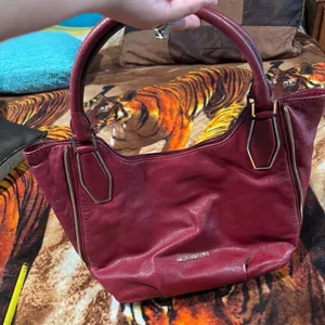 Michael Kors Elegant Red Leather Women's Bag thumbnail 9