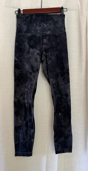 Lululemon Leggings thumbnail 1