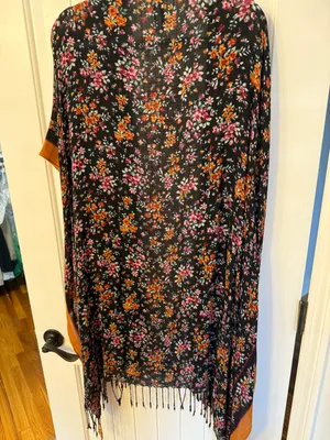 American Eagle Black Floral Kimono thumbnail 3