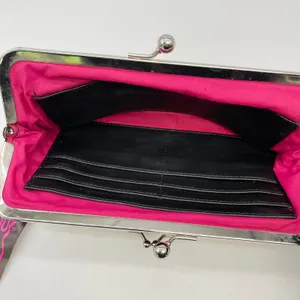 Y2K Torrid Kisslock Wallet Black Quilted Star Heart McBling Punk Mall Goth 2000s thumbnail 5