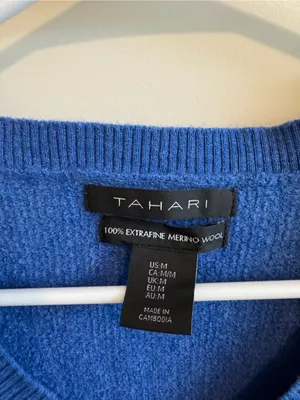 Tahari 100% ExtraFine Merino Wool Blue Sweater thumbnail 2
