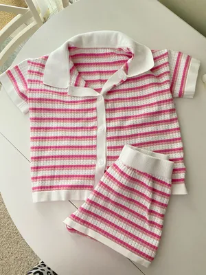 Amazon Set Two-Piece Matching thumbnail 1