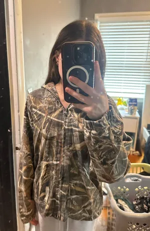 Cabela's Camo Zip-Up thumbnail 1