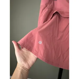 Lululemon Play Off The Pleats Mid Rise Skirt Brier Rose Size 12 thumbnail 6