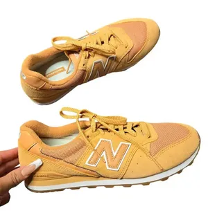 New Balance 996 Orange‎ Sneakers Size: 9 thumbnail 1