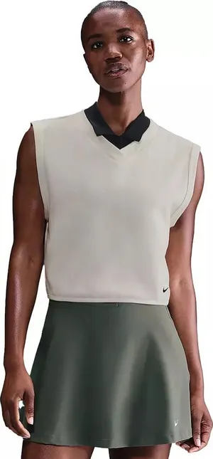 Nike Women's V-Neck Golf‎ Vest medium thumbnail 1