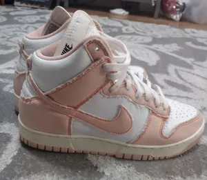 Nike Women’s Arctic Orange 1985 Dunks High Top Sneakers thumbnail 1