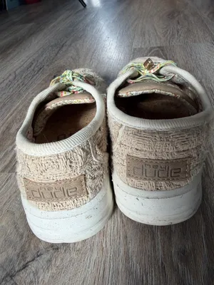 Hey Dude Karina Nut Crochet Sneakers w/ Floral Laces Women’s Size 5 thumbnail 6