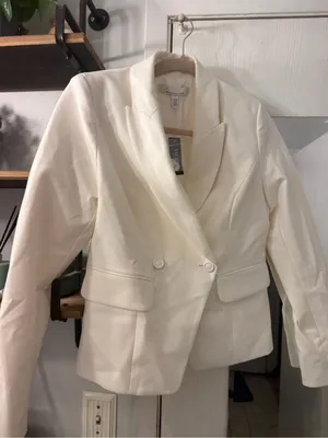 White House Black Market Ivory Double-Breasted Tailored Blazer thumbnail 1