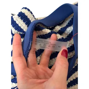 Striped Blue and White Knit Shorts Size M thumbnail 6