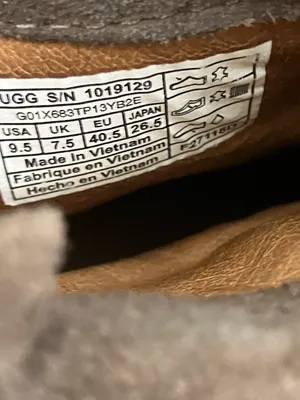 UGG brown Caspia Boot thumbnail 7