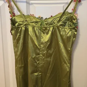 Green satin floral dress thumbnail 4