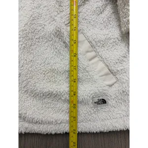 The North Face Fuzzy Quarter-Zip Fleece Pullover – Women’s Medium thumbnail 4