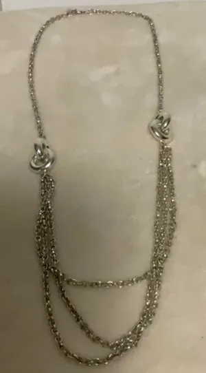 Necklace thumbnail 1