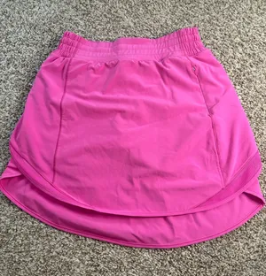 Lululemon Hotty Hot Skirt thumbnail 1